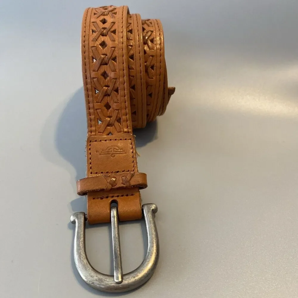 Dockers Womens Size Medium Lt Brown Leather Belt Textured Design Geometric